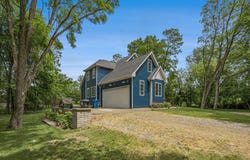 1156 N Bridge Street, Linden, MI 48451