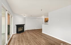 1100 NE Harrington Avenue NE 211, Renton, WA 98056