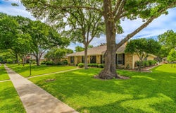 331 Robin Way, Richardson, TX 75080