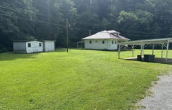 2065 Coeburn Road, Clintwood, VA 24228