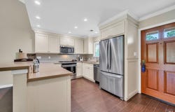 883 Oak Leaf Way, Napa, CA 94558