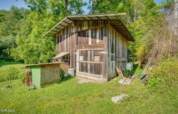 131 Gibson Hollow Road, Eidson, TN 37731