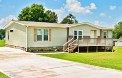 215 N Parkway St., Dresden, TN 38225