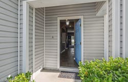 1441 BISCAYNE BAY Drive, Jacksonville, FL 32218