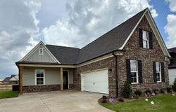 784 Coahoma Court, Nesbit, MS 38651