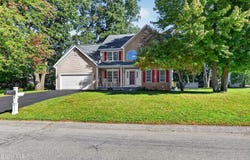 2 Hampshire Place, Clifton Park, NY 12065