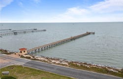 1502 Royal Oaks Trail, Rockport, TX 78382