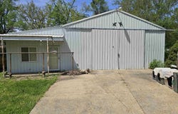 13595 1ST Street, Pekin, IL 61554