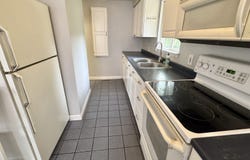 39 Brookview Avenue, Waterbury, CT 06706