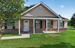 4 Arbor Bend Drive, Picayune, MS 39466