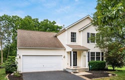 106 Sapphire Ice Drive, Delaware, OH 43015