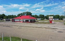 5945 Frazeysburg Road, Nashport, OH 43830