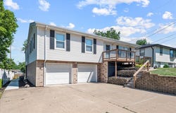 6 WENWOOD Circle, COUNCIL BLUFFS, IA 51503