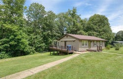 3126 Harding Lane, Cambridge, OH 43725
