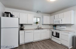 208 Show Place, Belgrade, MT 59714