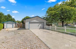 2228 NW 12th St, Meridian, ID 83646