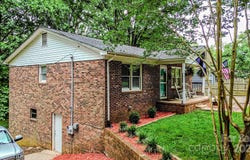 206 Logan Drive, Blacksburg, SC 29702