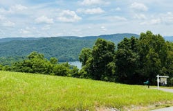 L304 Trona Ln, New Tazewell, TN 37825