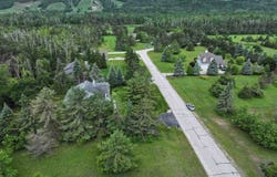165 PLEASANT VALLEY, HARBOR SPRINGS, MI 49740