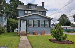 101 E CHELTON RD, BROOKHAVEN, PA 19015