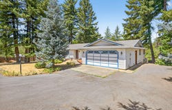 230 Blackwell Drive, Grants Pass, OR 97527