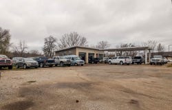 608 E Main Street, Willow Springs, MO 65793