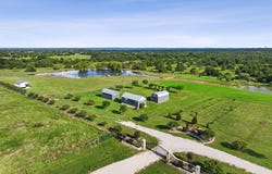 1072 Oak Hill Road, Valley View, TX 76272