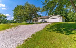 17181 Upper Delaware Road, Henderson, KY 42420