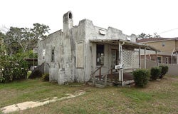 1601 DIXIE HIGHWAY, TARPON SPRINGS, FL 34689