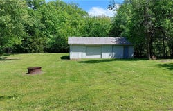 206 Hill Drive, Stover, MO 65078