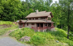 187 Oseetah Woods Road, Saranac Lake, NY 12983