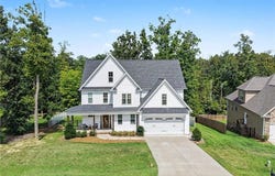 7625 Monty Drive, Kernersville, NC 27284