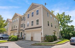 14-A HILLVIEW Circle, LANSDOWNE, PA 19050