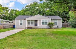 203 Olive Street, Waxahachie, TX 75165