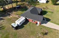 206 Willow Drive, Glennville, GA 30427