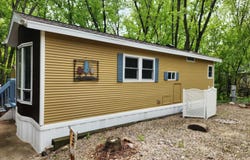 495 Sunset Circle, Edgerton, WI 53534