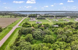100 Horseshoe Hollow Drive, Yankton, SD 57078
