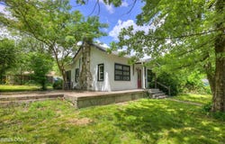 302 S Florida Avenue, Joplin, MO 64801