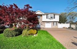 146 S 10th Street, Lindenhurst, NY 11757