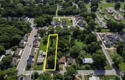 1018  S Washington  AVE, Fayetteville, AR 72701