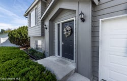 1012 E Miles Ave, Hayden, ID 83835