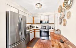 100 Pebble Beach Ct, Beaver, PA 15009