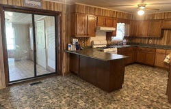 210 Broad St, Lepanto, AR 72354