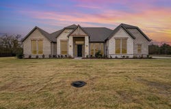 1516 Lynx Loop, Forney, TX 75126