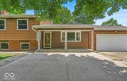 11054 N Shelby 490 W, New Palestine, IN 46163