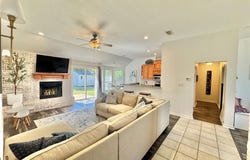 608 Grandview Drive, Granbury, TX 76049