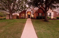 9039 Christopher Street, Lantana, TX 76226