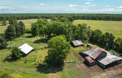 22825 County Road 7640, Newburg, MO 65550