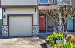 1061 S COLUMBIA St, Seaside, OR 97138