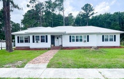 911 S Dogwood, Nashville, GA 31639